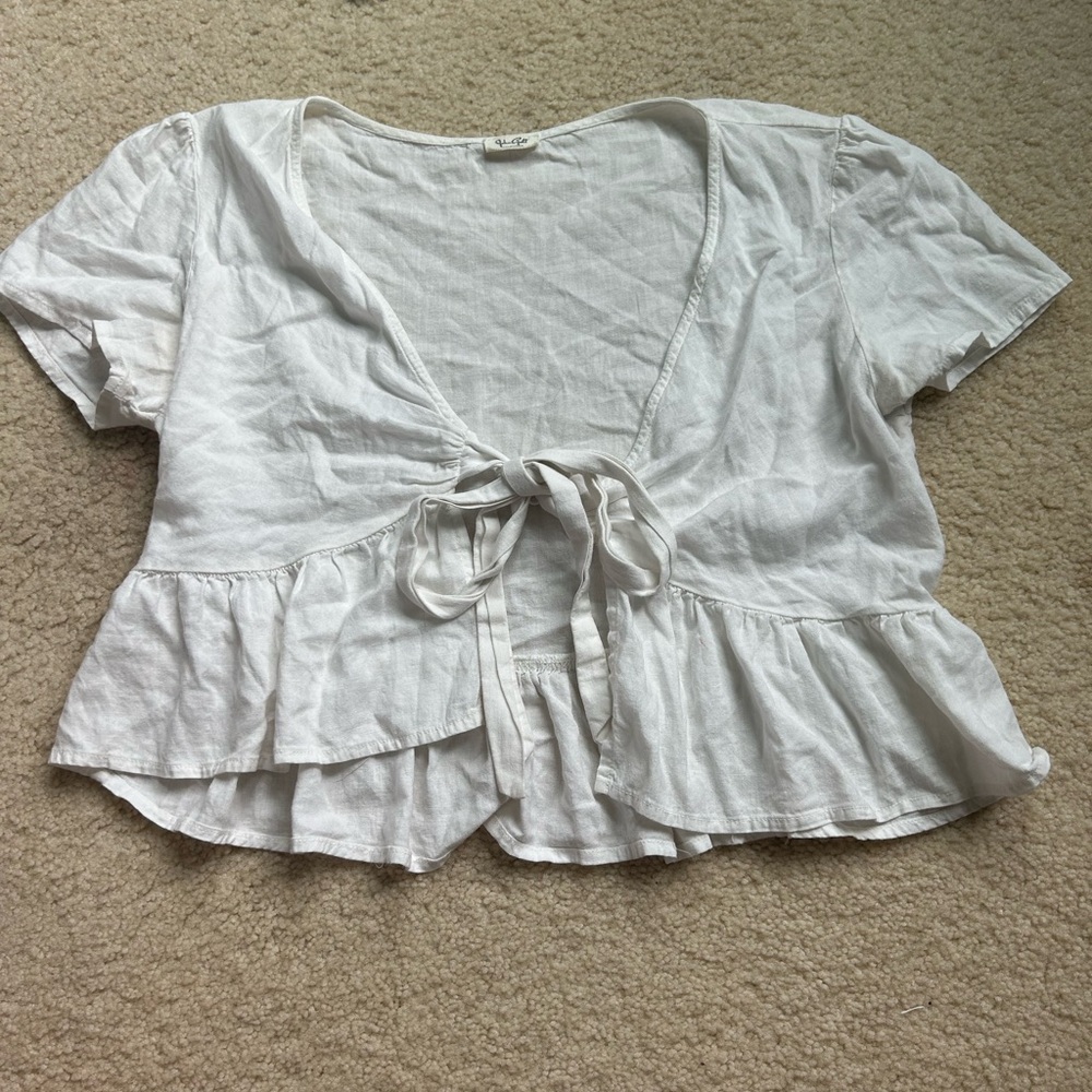 Brandy Melville tie front crop